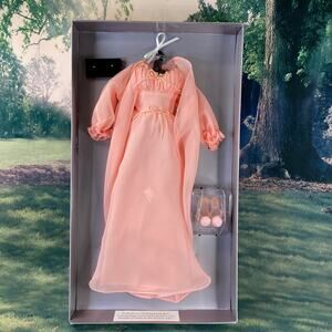 Y2K Franklin Mint 16" Elizabeth Taylor Elegance in Peach OUTFIT Peignoir NRFB